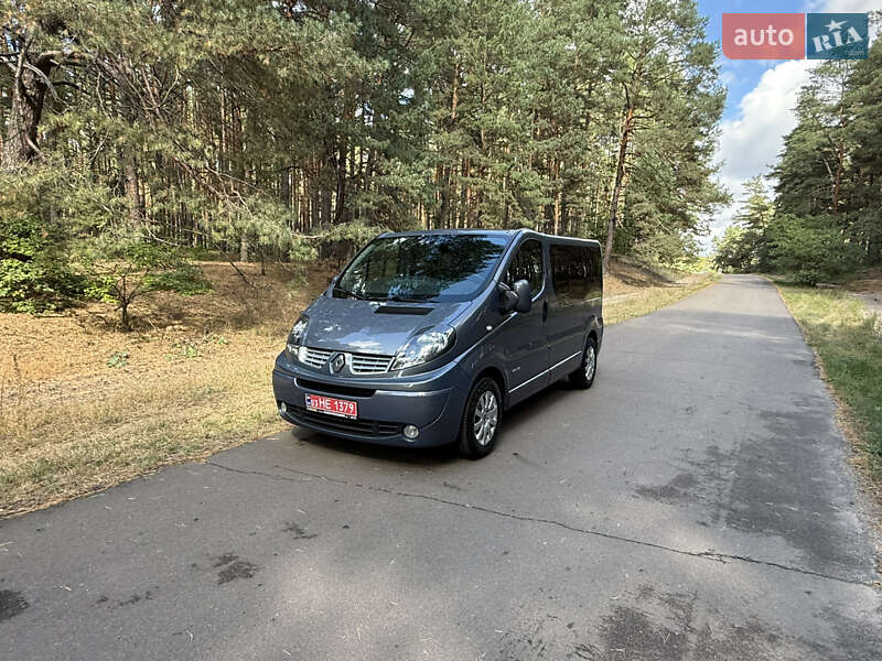 Мінівен Renault Trafic 2014 в Києві