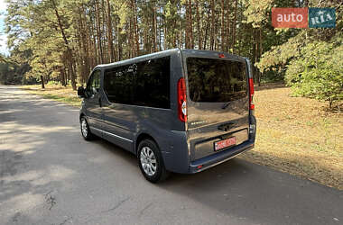 Минивэн Renault Trafic 2014 в 