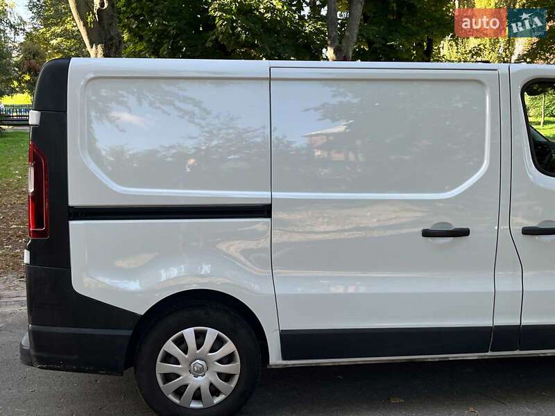 Грузовой фургон Renault Trafic 2018 в Киеве фото 12 Грузовой фургон Renault Trafic 2018 в Киеве
