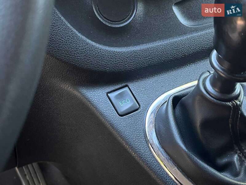 Грузовой фургон Renault Trafic 2018 в Киеве фото 31 Грузовой фургон Renault Trafic 2018 в Киеве