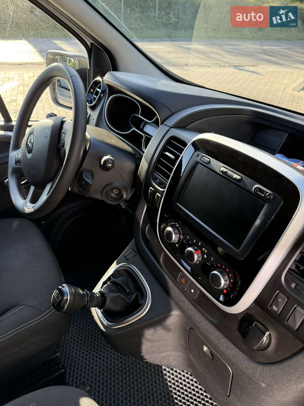 Мінівен Renault Trafic 2020 в Львові