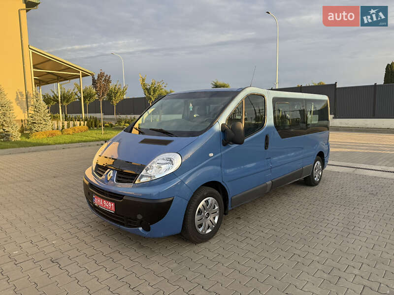Renault Trafic 2011
