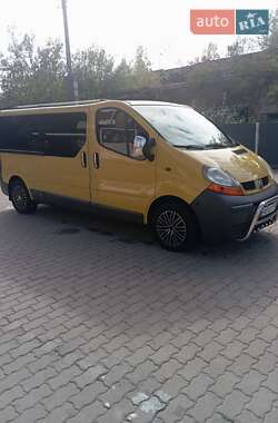 Минивэн Renault Trafic 2002 в 