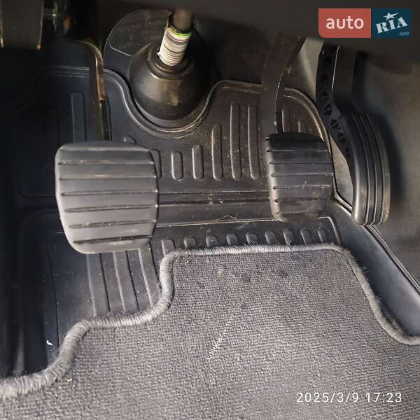 Минивэн Renault Trafic 2021 в Дубно фото 19 Минивэн Renault Trafic 2021 в Дубно