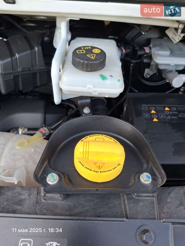 Минивэн Renault Trafic 2021 в Дубно фото 32 Минивэн Renault Trafic 2021 в Дубно