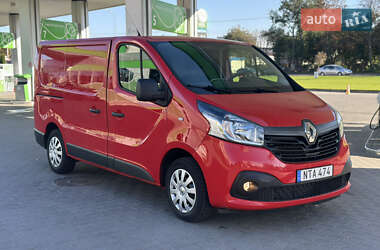 Вантажний фургон Renault Trafic 2015 в Житомирі
