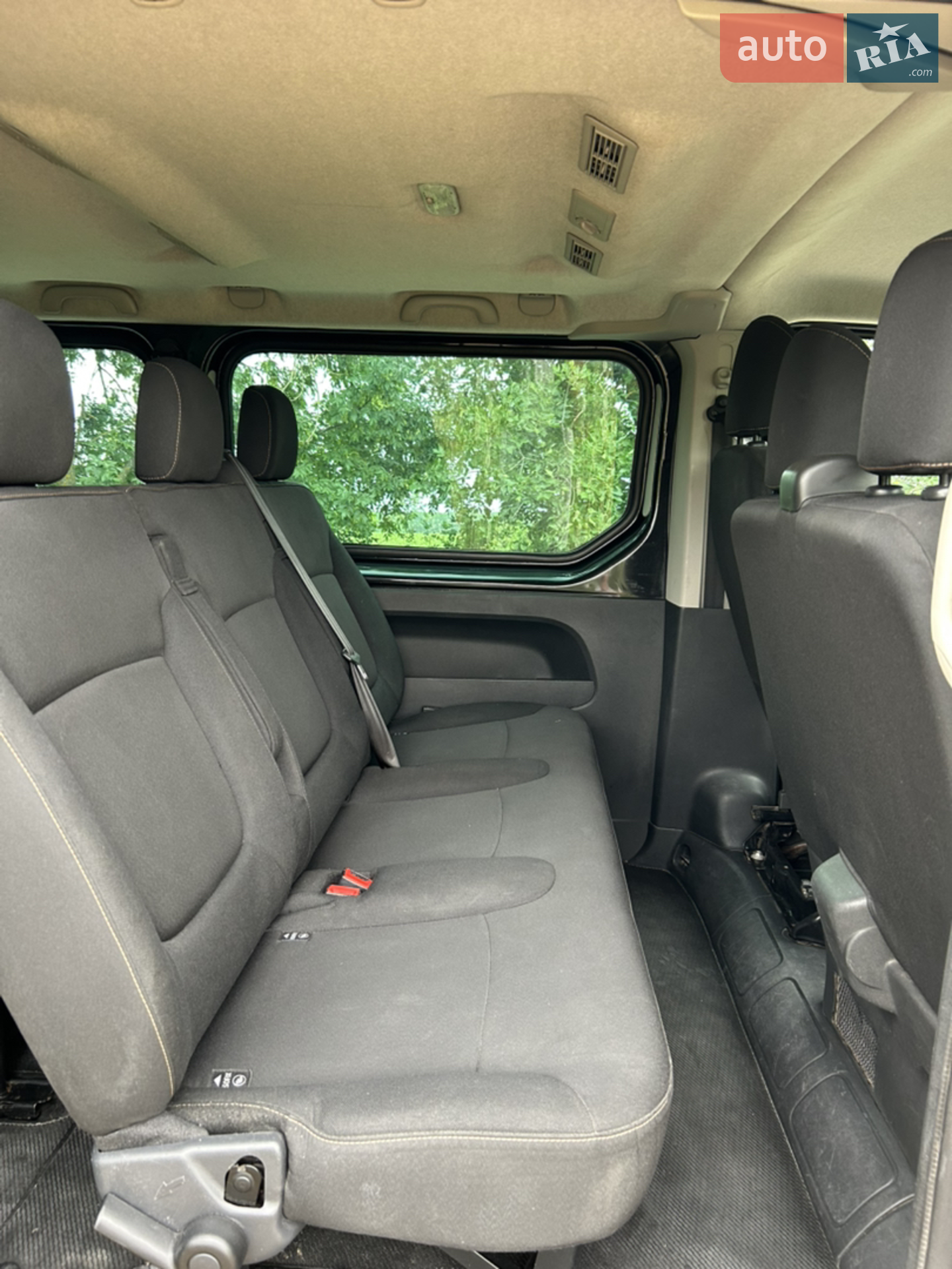 2015 Renault Trafic - мініатюра 33