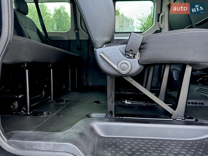 Минивэн Renault Trafic 2022 в Дубно