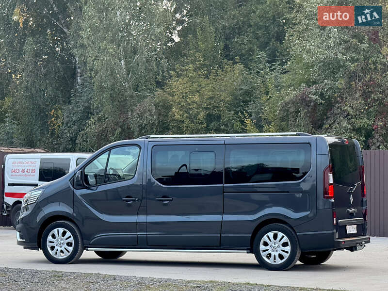 Минивэн Renault Trafic 2022 в Дубно