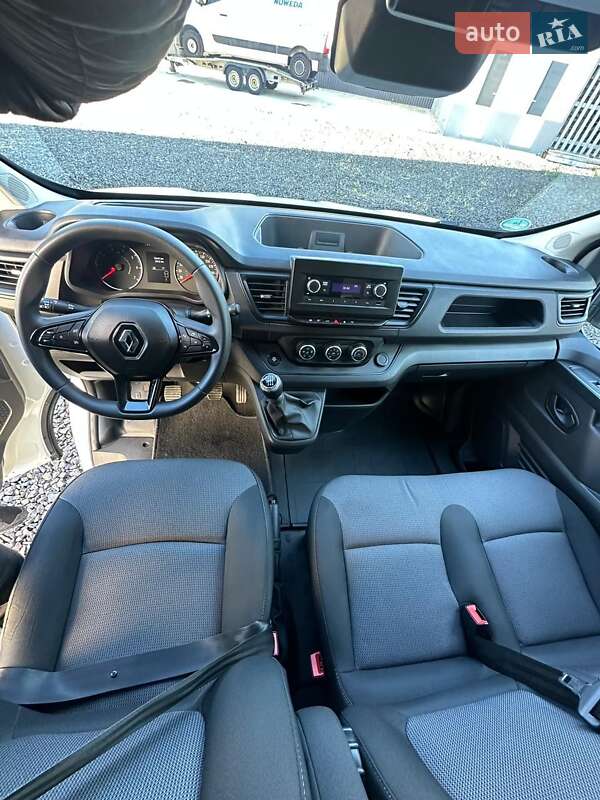 Вантажний фургон Renault Trafic 2022 в Києві