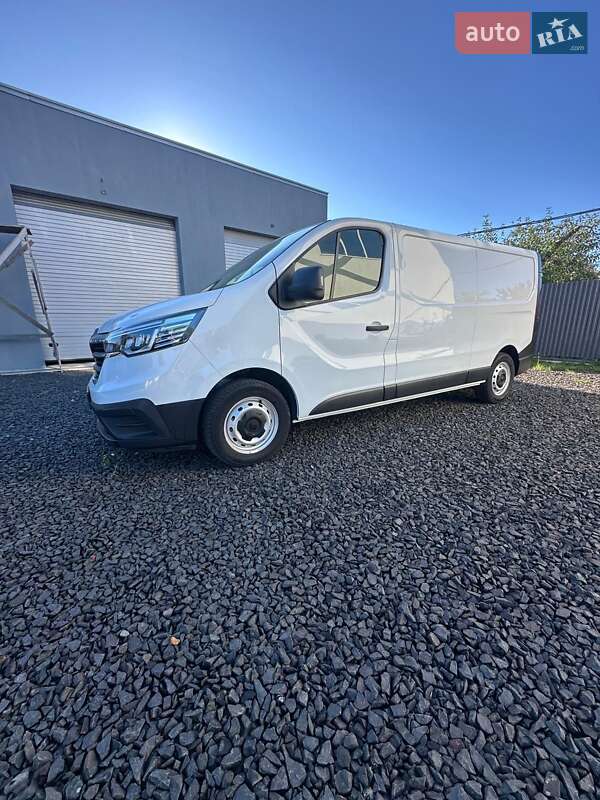 Вантажний фургон Renault Trafic 2022 в Києві