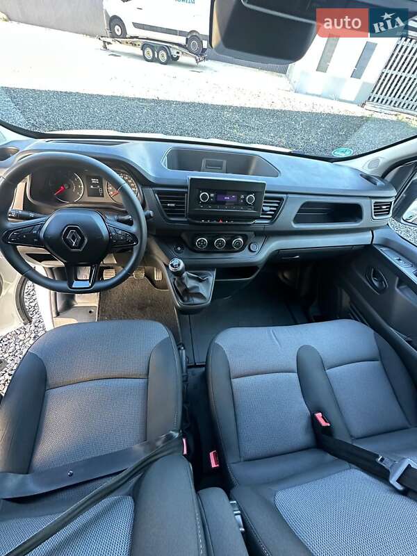 Вантажний фургон Renault Trafic 2022 в Києві