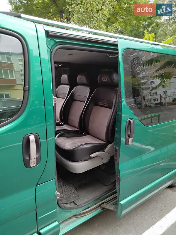 Мінівен Renault Trafic 2008 в Хмельницькому