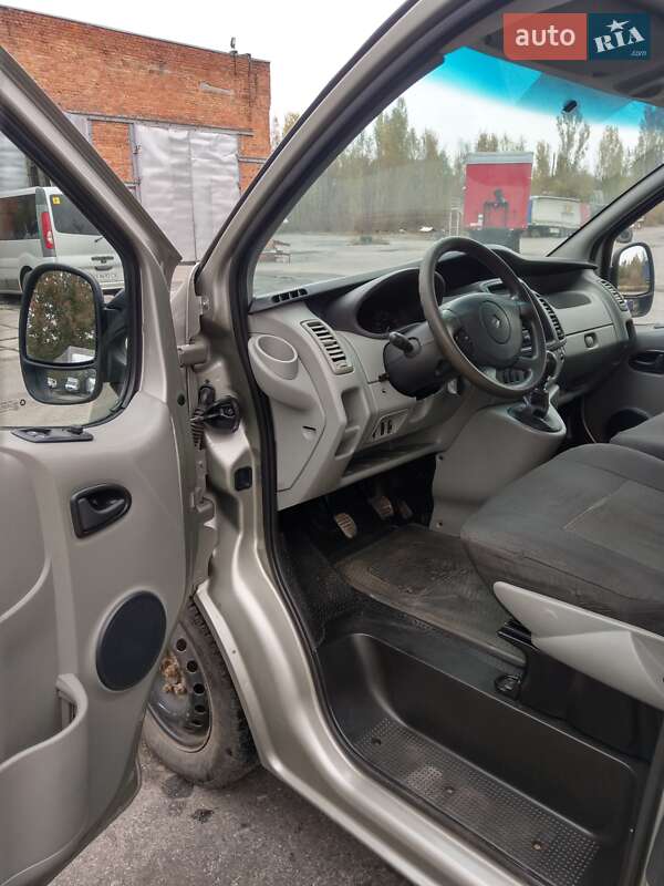 Грузовой фургон Renault Trafic 2012 в Хмельницком