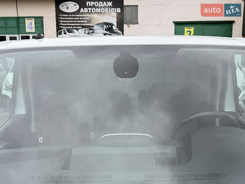 Вантажний фургон Renault Trafic 2020 в Луцьку