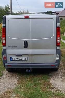 Вантажопасажирський фургон Renault Trafic 2012 в Чернівцях