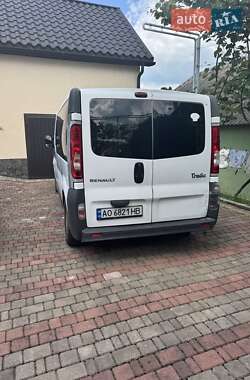 Минивэн Renault Trafic 2007 в Иршаве