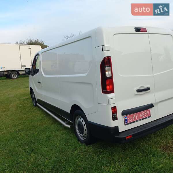 Вантажний фургон Renault Trafic 2022 в Дубні