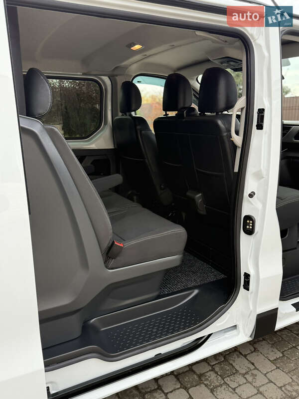 Грузопассажирский фургон Renault Trafic 2023 в Киеве фото 50 Грузопассажирский фургон Renault Trafic 2023 в Киеве