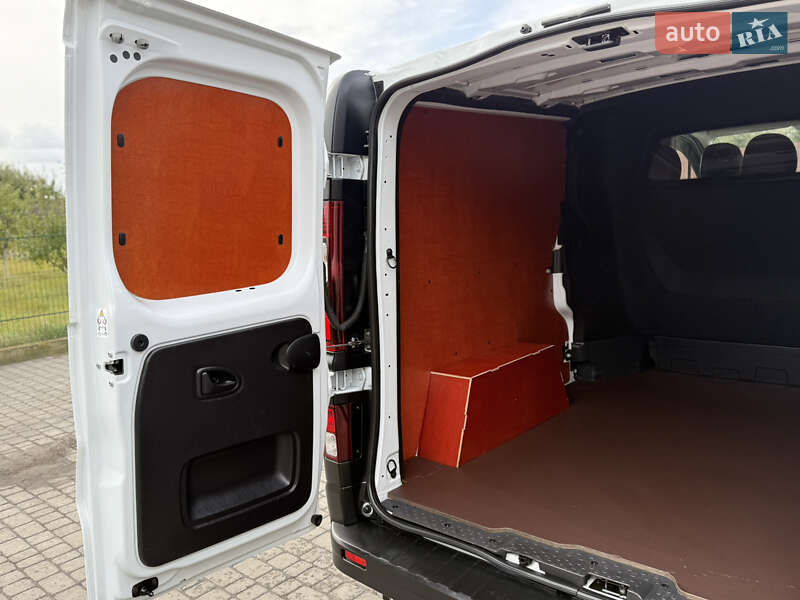 Грузопассажирский фургон Renault Trafic 2023 в Киеве фото 61 Грузопассажирский фургон Renault Trafic 2023 в Киеве