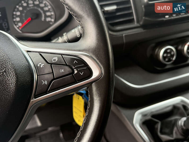 Грузопассажирский фургон Renault Trafic 2023 в Киеве фото 89 Грузопассажирский фургон Renault Trafic 2023 в Киеве