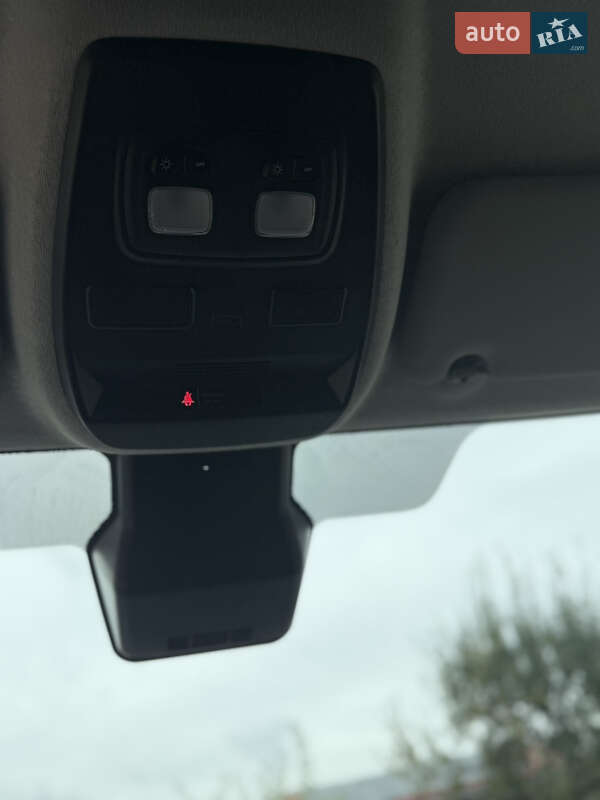 Грузопассажирский фургон Renault Trafic 2023 в Киеве фото 106 Грузопассажирский фургон Renault Trafic 2023 в Киеве