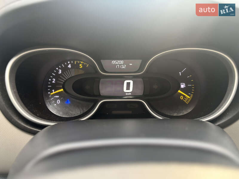 Минивэн Renault Trafic 2015 в Хусте фото 8 Минивэн Renault Trafic 2015 в Хусте