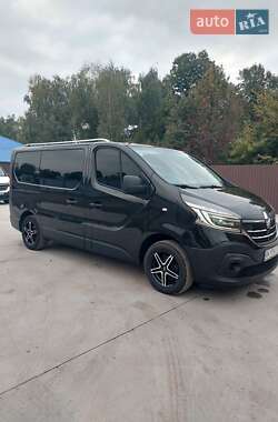 Минивэн Renault Trafic 2020 в Млинове