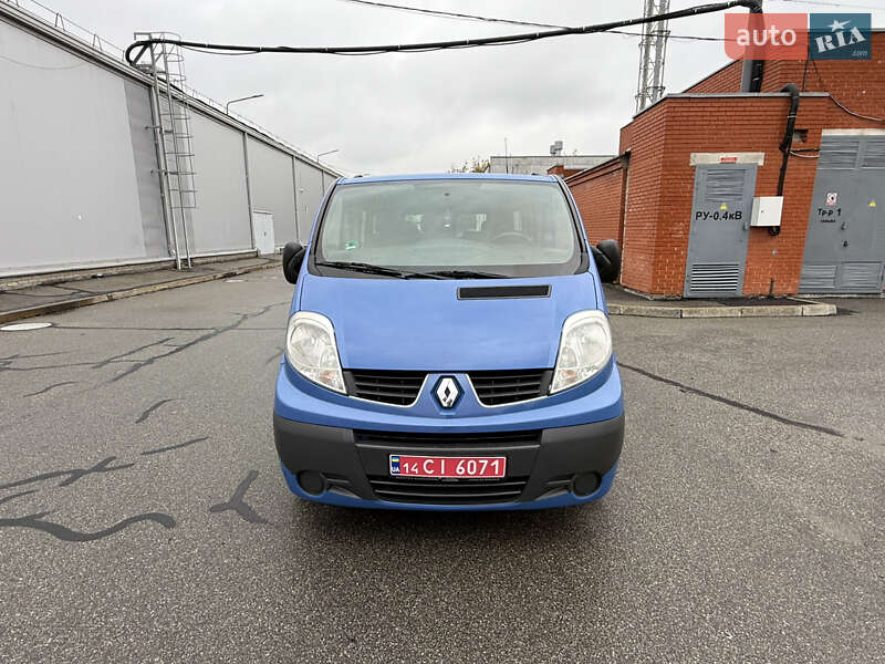 Мінівен Renault Trafic 2014 в Києві