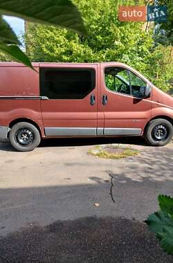 Мінівен Renault Trafic 2002 в Житомирі