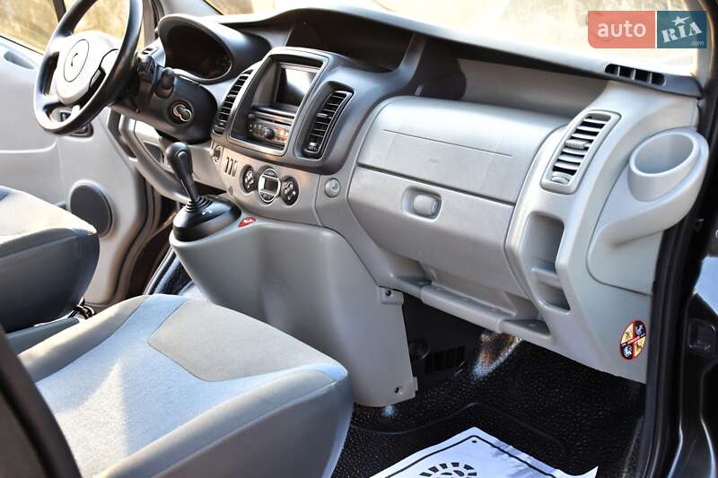 Мінівен Renault Trafic 2013 в Дрогобичі