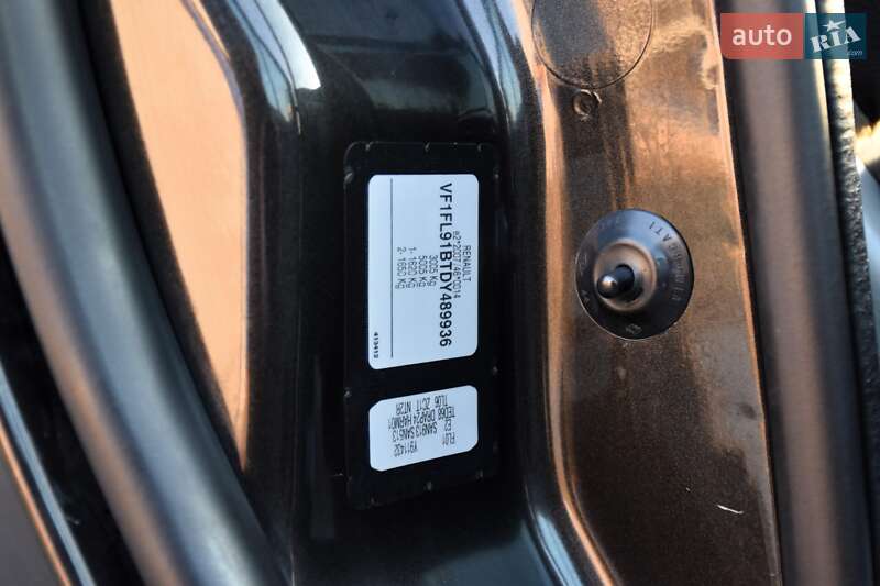 Мінівен Renault Trafic 2013 в Дрогобичі