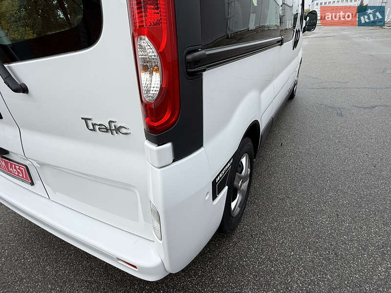 Мінівен Renault Trafic 2014 в Києві фото 53 Мінівен Renault Trafic 2014 в Києві