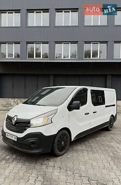 Микроавтобус грузовой (до 3,5т) Renault Trafic 2015 в Полтаве
