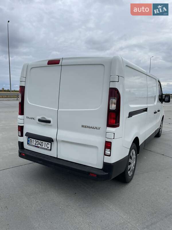 Вантажний фургон Renault Trafic 2018 в Полтаві
