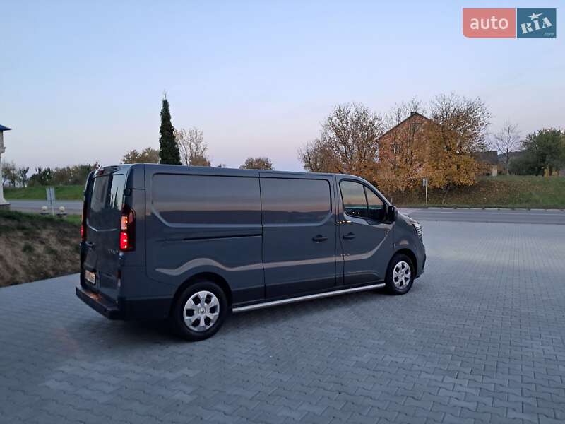 Грузовой фургон Renault Trafic 2022 в Черновцах