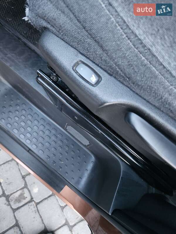 Минивэн Renault Trafic 2015 в Ивано-Франковске