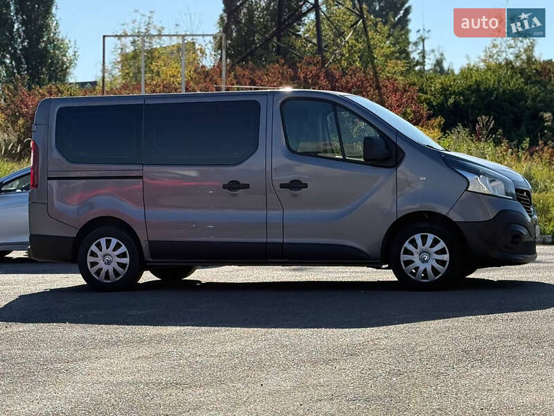 Минивэн Renault Trafic 2016 в Киеве фото 2 Минивэн Renault Trafic 2016 в Киеве