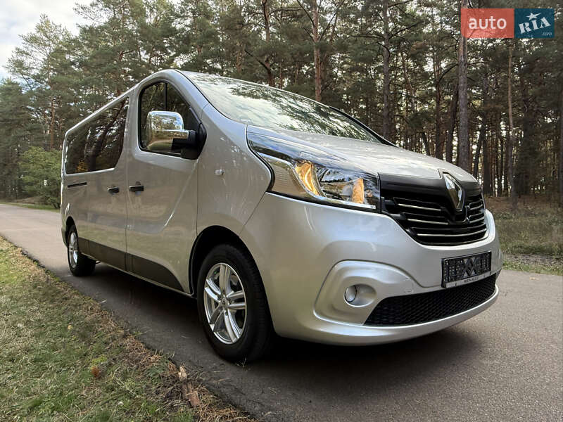 Минивэн Renault Trafic 2016 в Киеве фото 3 Минивэн Renault Trafic 2016 в Киеве