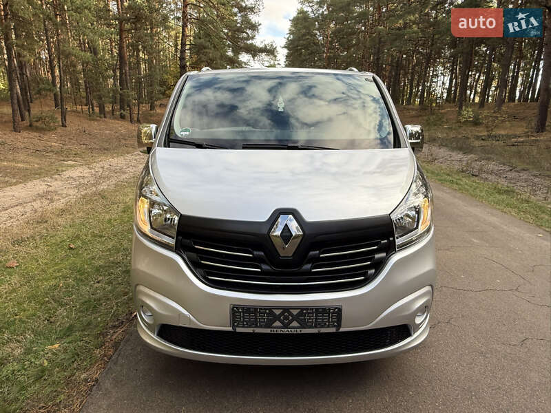 Минивэн Renault Trafic 2016 в Киеве фото 33 Минивэн Renault Trafic 2016 в Киеве