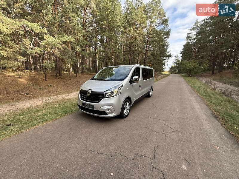 Минивэн Renault Trafic 2016 в Киеве фото 69 Минивэн Renault Trafic 2016 в Киеве