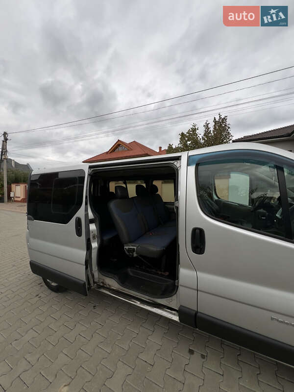 Мінівен Renault Trafic 2012 в Ужгороді