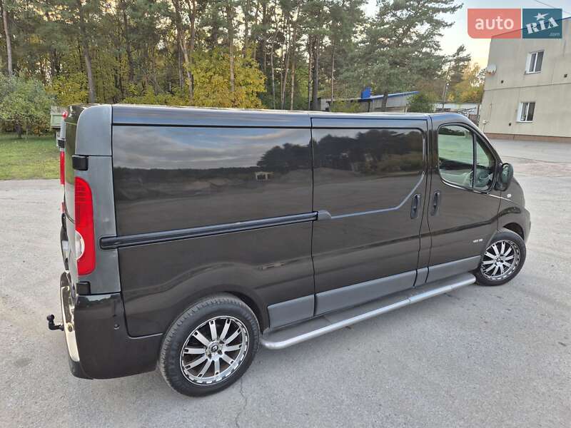 Грузовой фургон Renault Trafic 2013 в Радивилове
