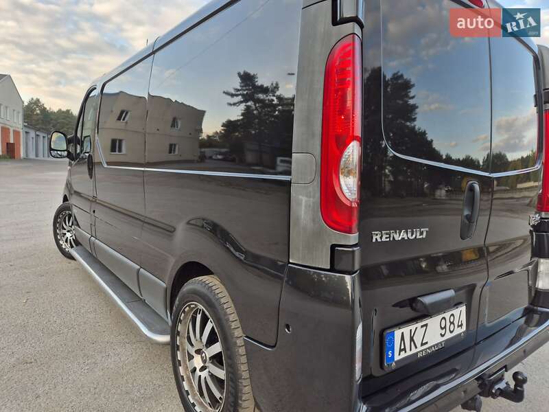 Грузовой фургон Renault Trafic 2013 в Радивилове