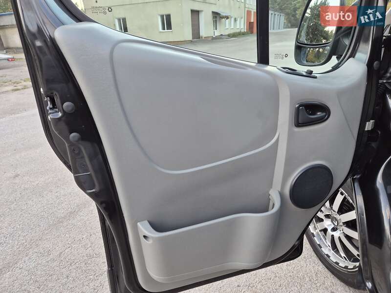 Грузовой фургон Renault Trafic 2013 в Радивилове