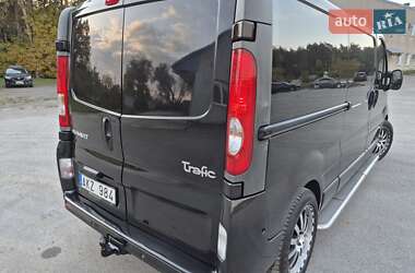 Грузовой фургон Renault Trafic 2013 в 