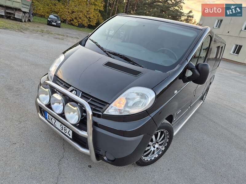 Грузовой фургон Renault Trafic 2013 в Радивилове