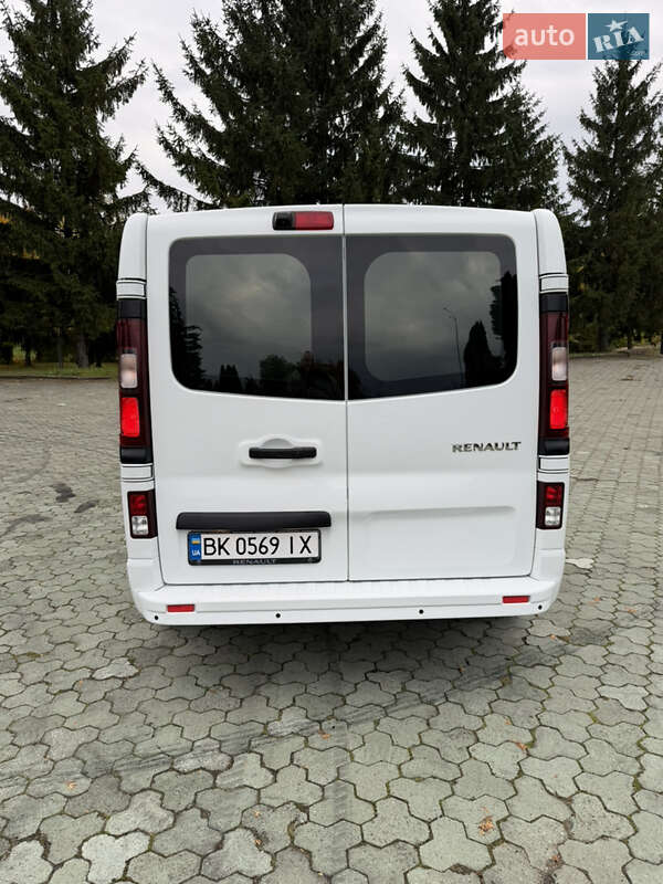 Минивэн Renault Trafic 2021 в Дубно