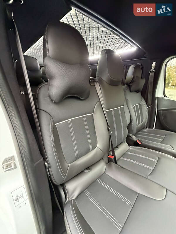 Минивэн Renault Trafic 2021 в Дубно
