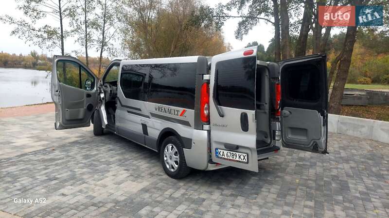 Минивэн Renault Trafic 2010 в Харькове